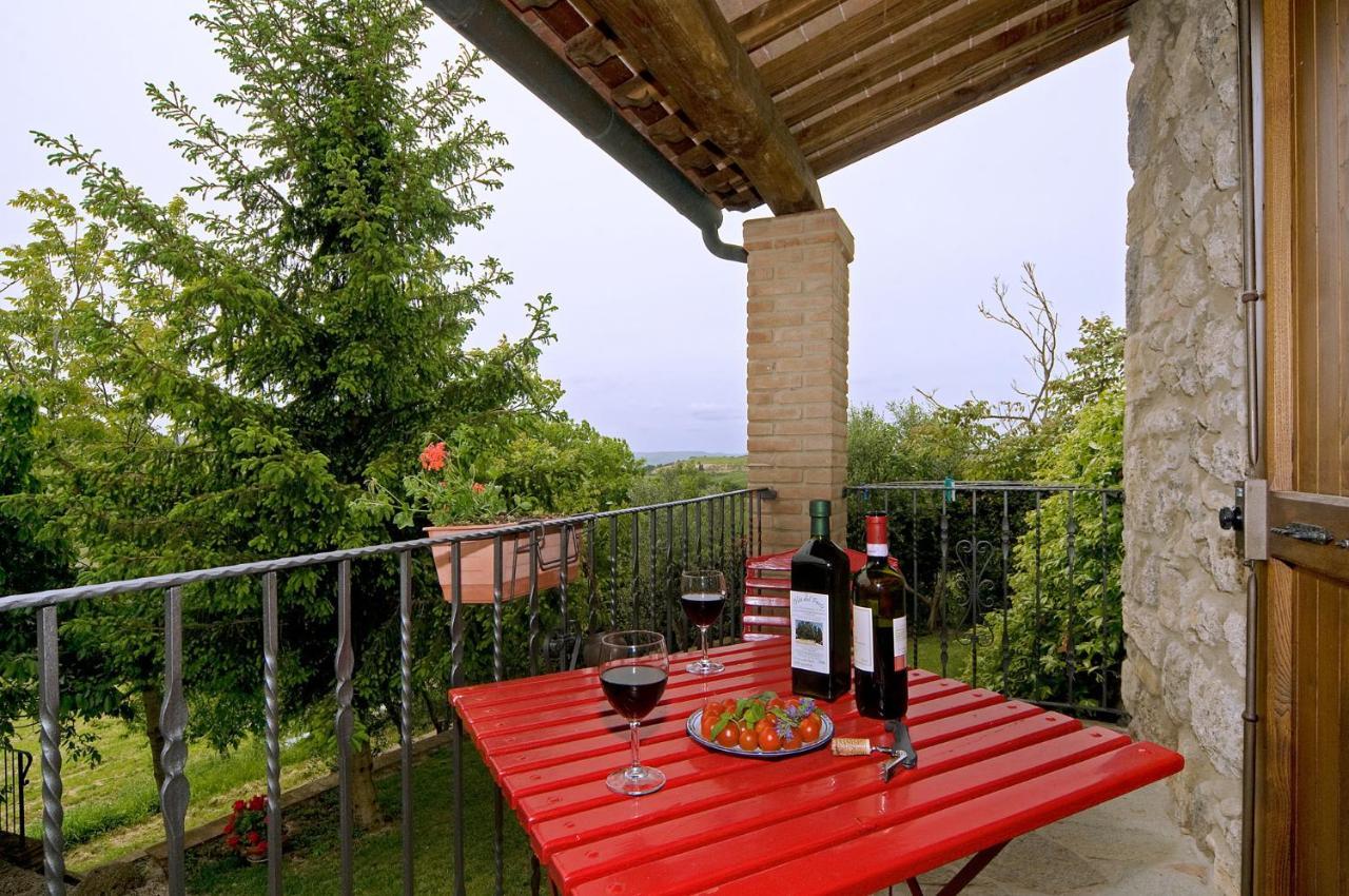 Agriturismo Fontesettimena Appartamento Rondine- Appartamento Capriolo 渥尔特拉 外观 照片